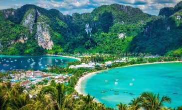 Ostrovy Koh Phi, Maya Bay - Krabi